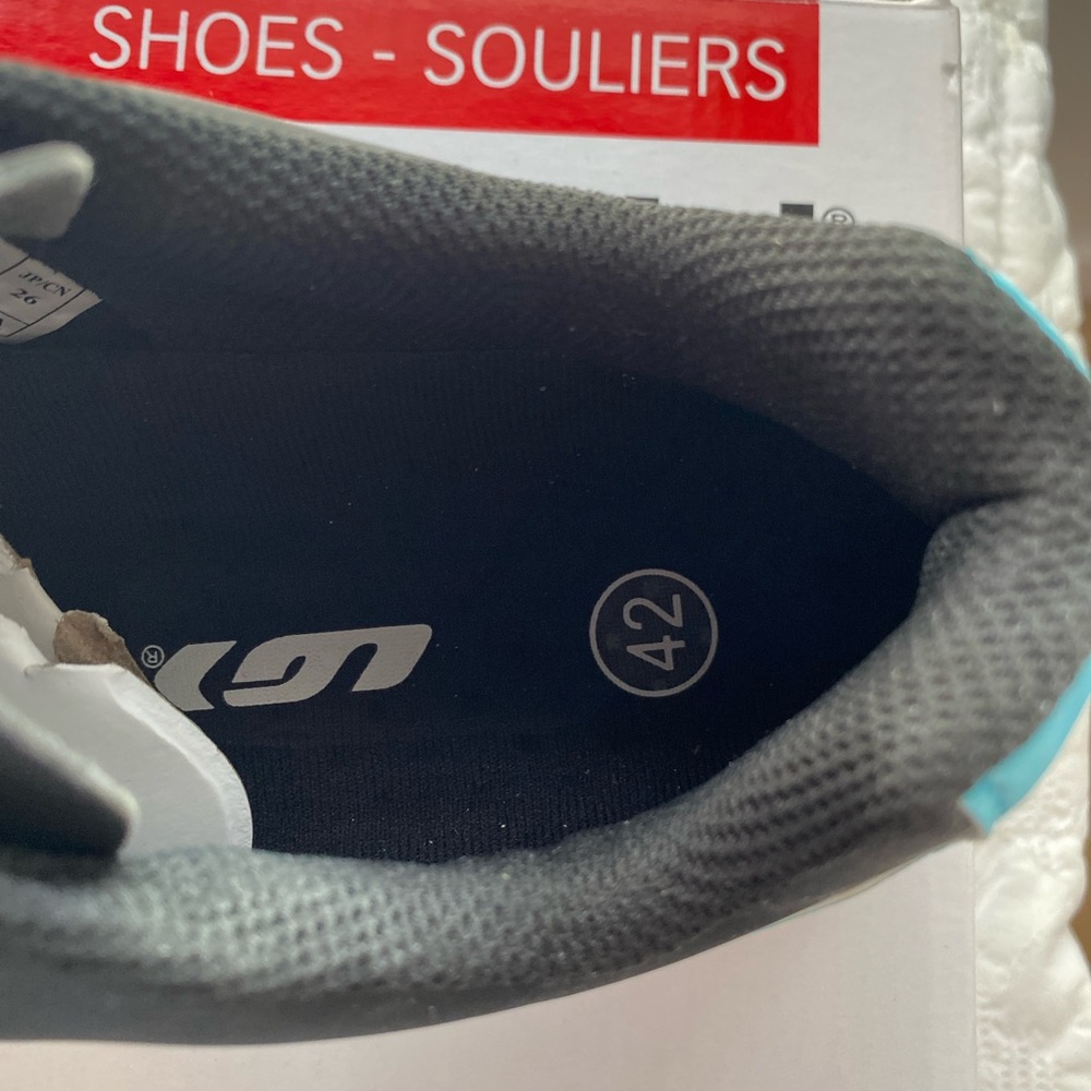 Women's Black Athletic Cycling Shoes with Teal Accent - BOA Closure - Picture 9 of 9